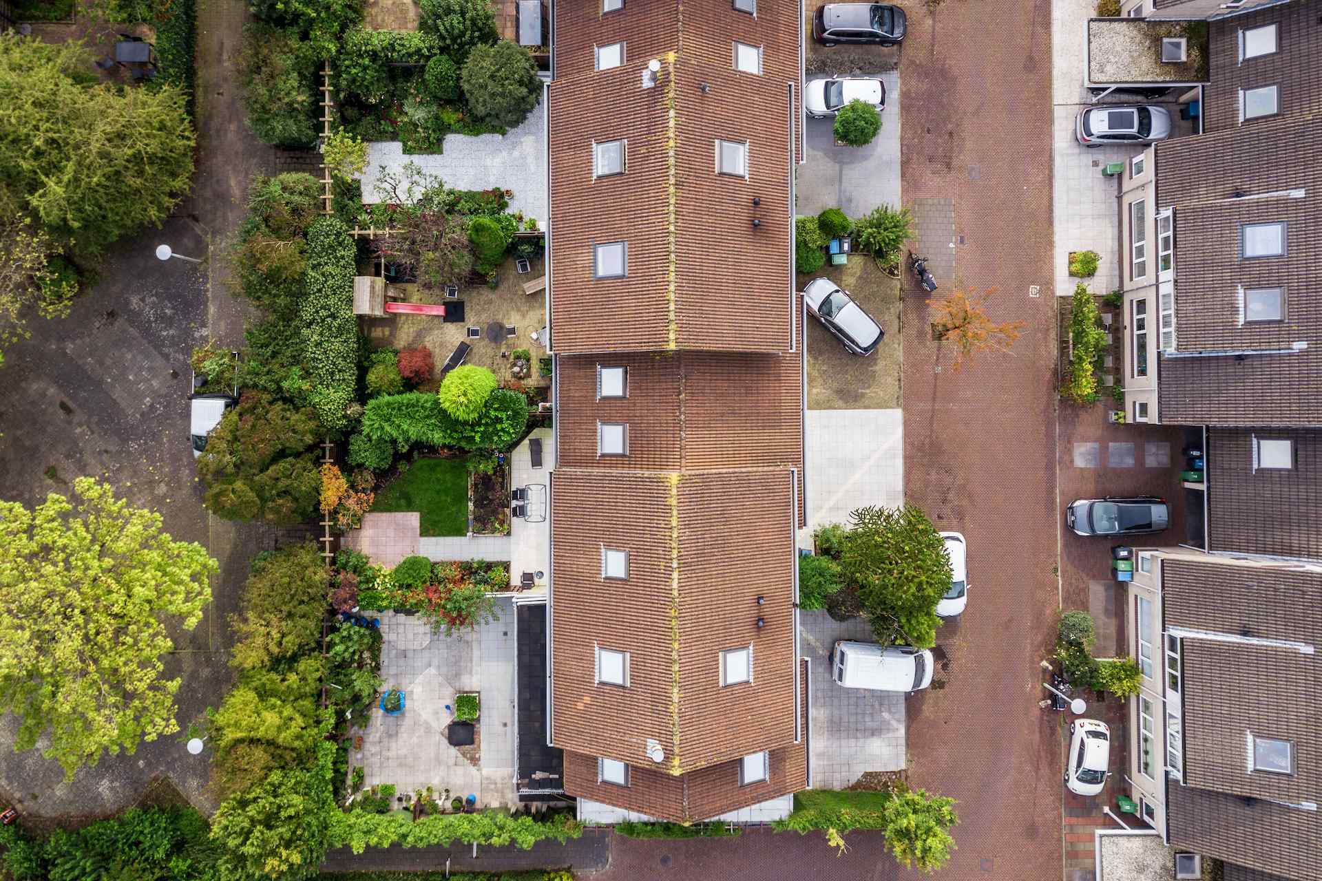 drone-view-of-residential-area-2025-02-10-00-00-54-utc (1)